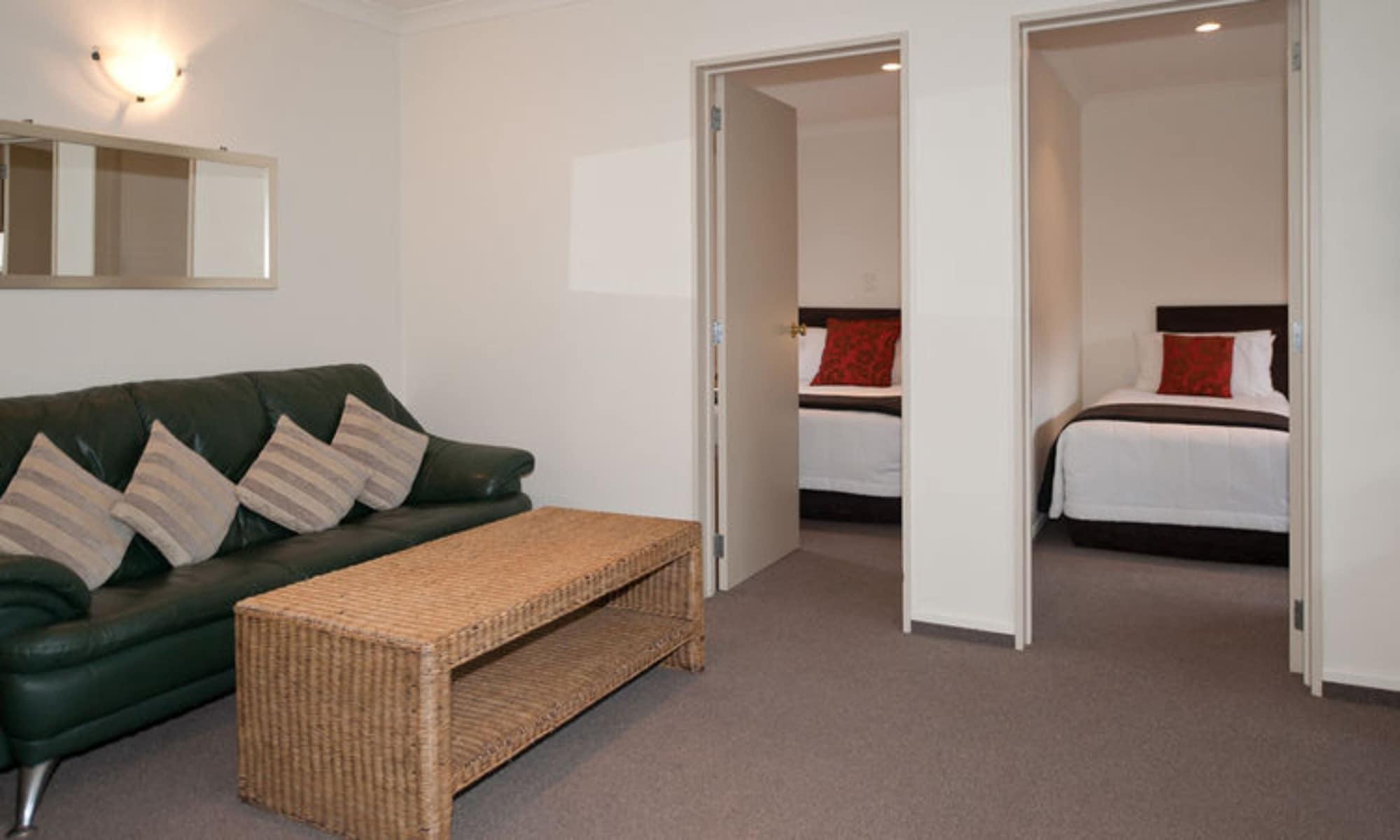 Colombo In The City Christchurch Exterior photo A typical two bedroom apartment